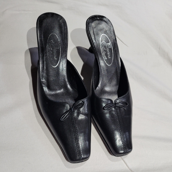 Brown's Kitten Heel Mules Size 4 1/2 - Picture 1 of 5